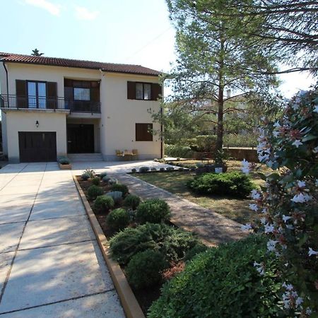 Apartment Studio Ljutic Malinska Εξωτερικό φωτογραφία