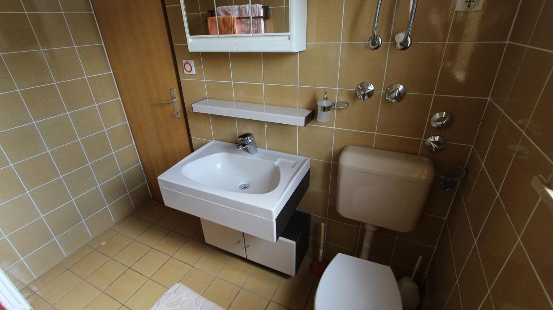 Apartment Studio Ljutic Malinska Εξωτερικό φωτογραφία